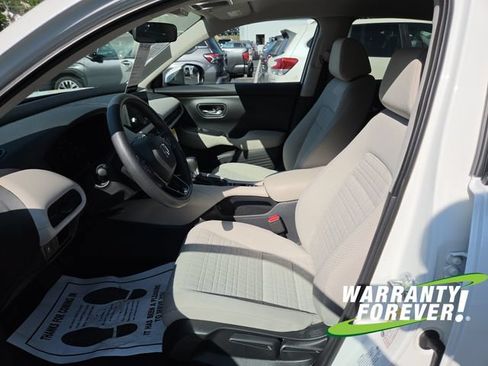 Used 2026 Honda HR-V LX image 13