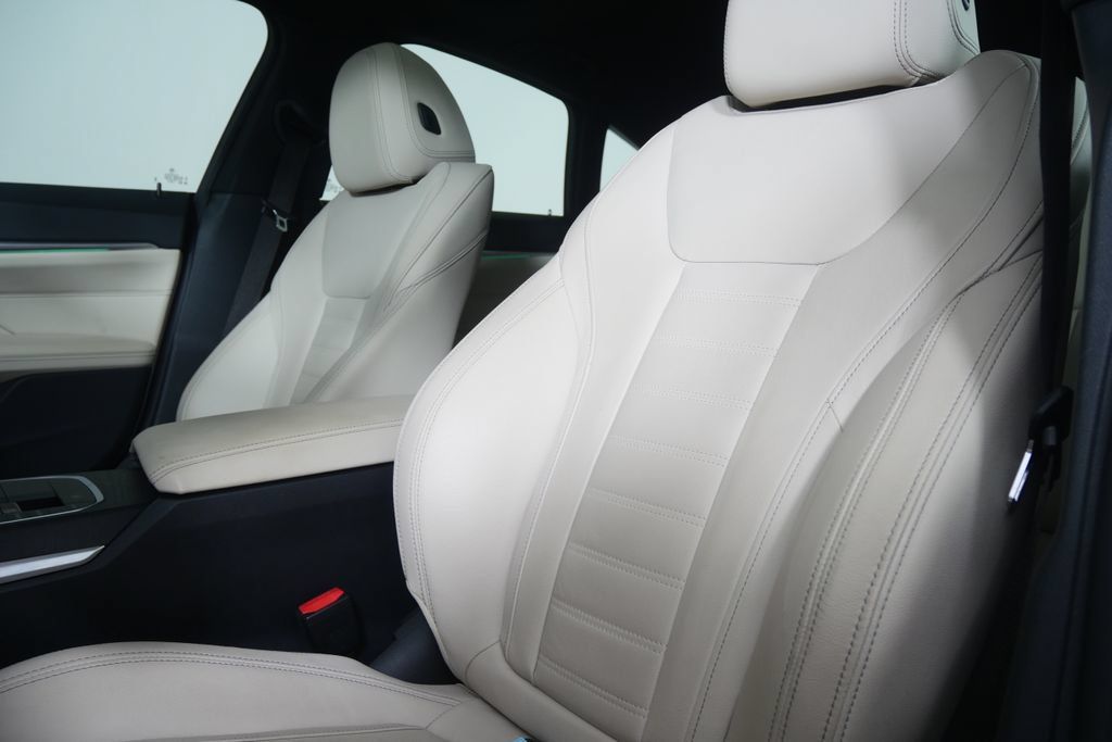 Certified 2023 BMW i4 eDrive40 w/ M Sport Package RWD image 10