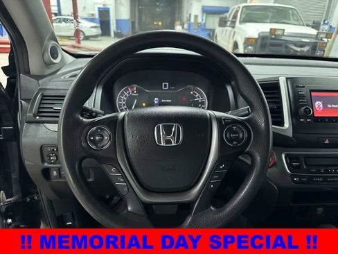 Used 2017 Honda Ridgeline Sport image 18