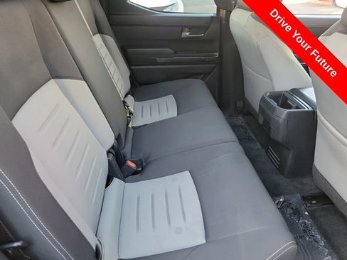 Used 2025 Toyota Tacoma TRD Sport AWD/4WD image 18