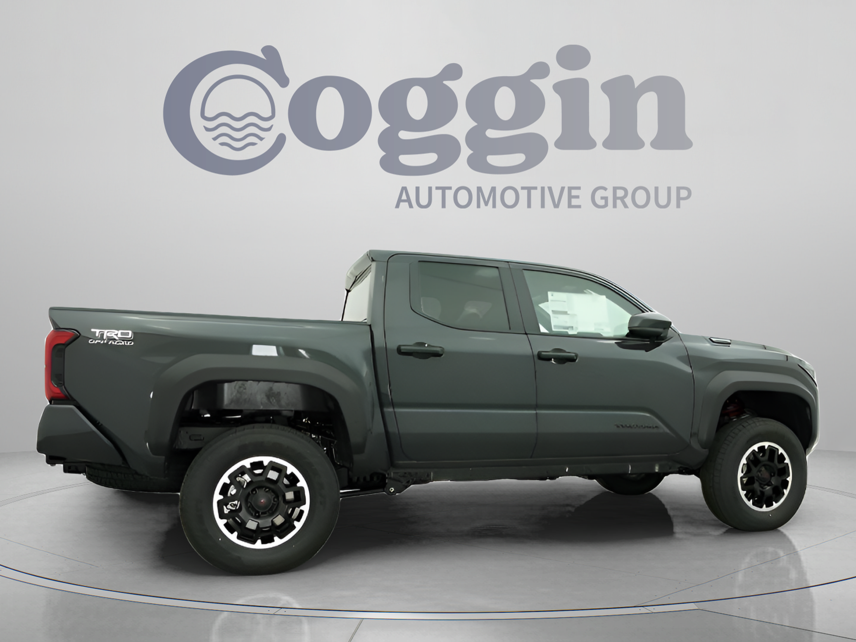 New 2025 Toyota Tacoma TRD Off-Road AWD/4WD image 21