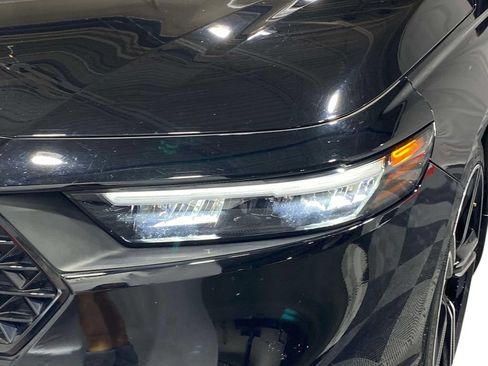 Used 2023 Honda Accord Sport image 7