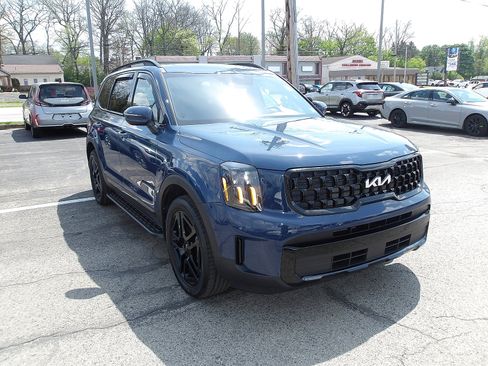 Used 2024 Kia Telluride EX X-Line AWD/4WD image 1