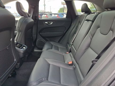 New 2026 Volvo XC60 B5 Ultra w/ Protection Package Premier AWD/4WD image 5