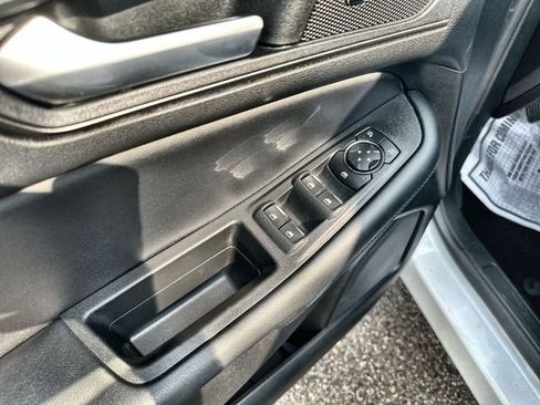 Used 2022 Ford Edge SE w/ Black Appearance Package AWD/4WD image 17
