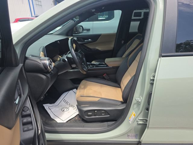 Used 2025 Chevrolet Equinox ACTIV FWD image 13