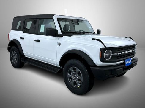 New 2025 Ford Bronco Big Bend image 3