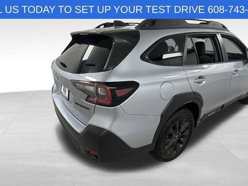 Certified 2024 Subaru Outback Onyx Edition image 3