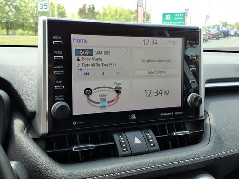 Used 2022 Toyota RAV4 XLE Premium AWD/4WD image 11