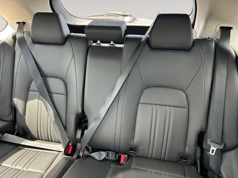 Used 2025 Honda HR-V EX-L image 13