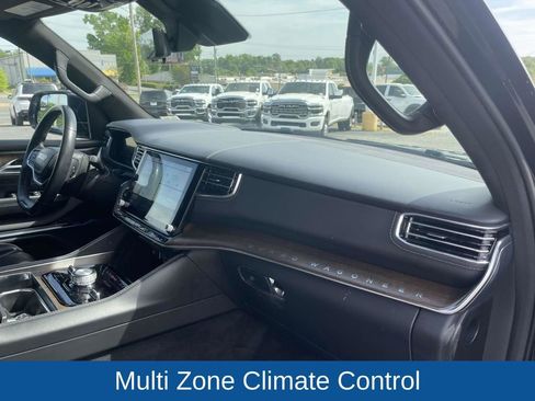 Certified 2023 Jeep Grand Wagoneer Series II image 14