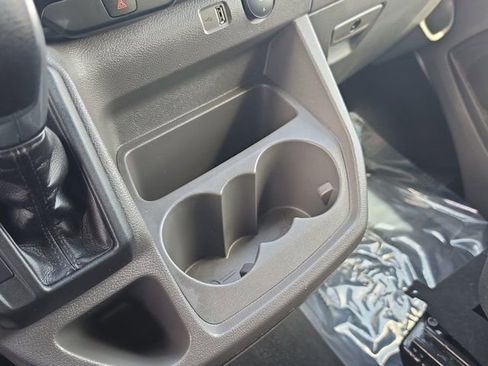 Used 2025 Ford Transit 350 XLT image 25