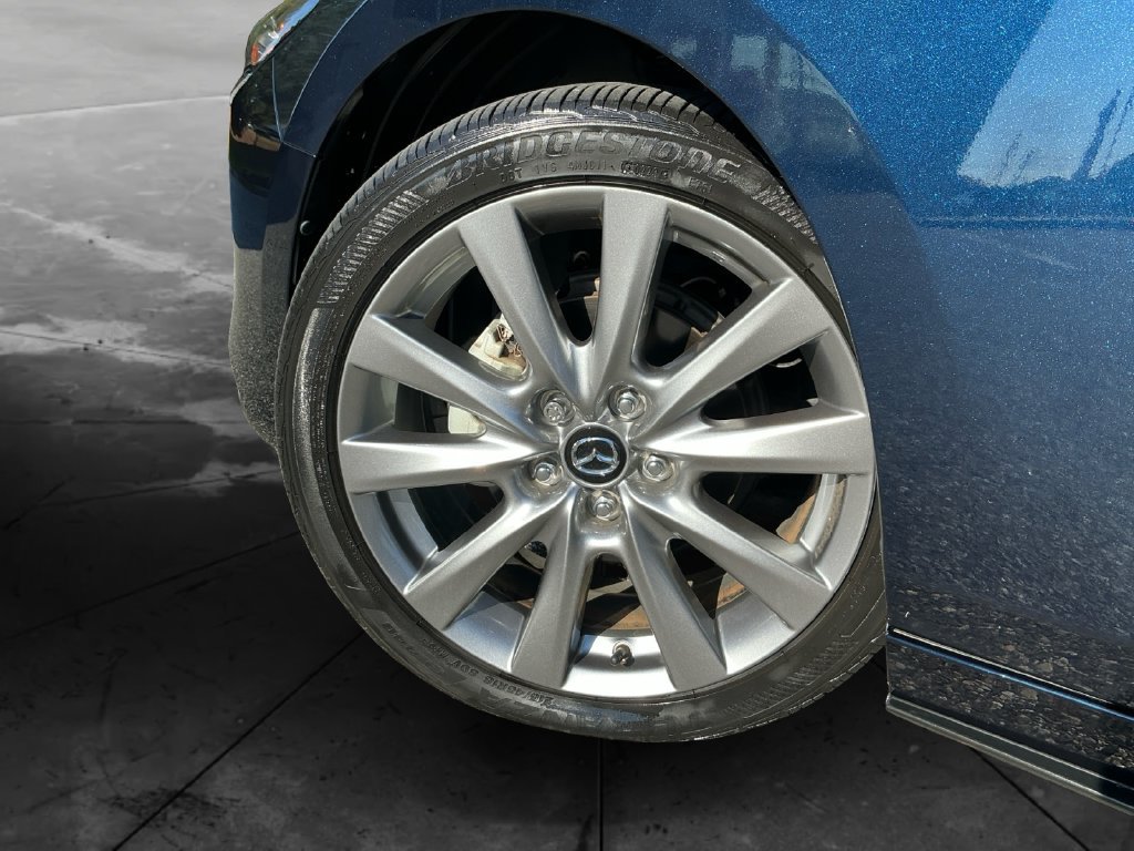 Used 2023 MAZDA MAZDA3 s FWD image 15