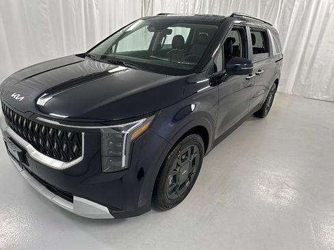 New 2026 Kia Carnival EX image 7