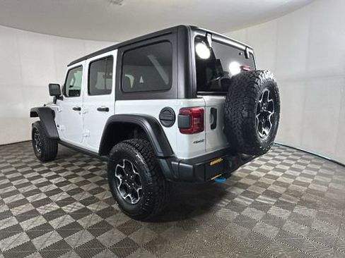 Used 2023 Jeep Wrangler Unlimited Rubicon 4xe w/ Cold Weather Group AWD/4WD image 5