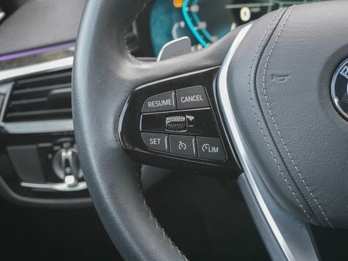 Certified 2023 BMW 530i xDrive w/ Premium Package image 16