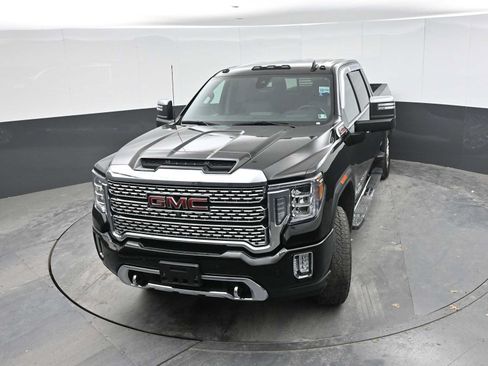 Used 2021 GMC Sierra 2500 Denali w/ Denali Ultimate Package AWD/4WD image 16