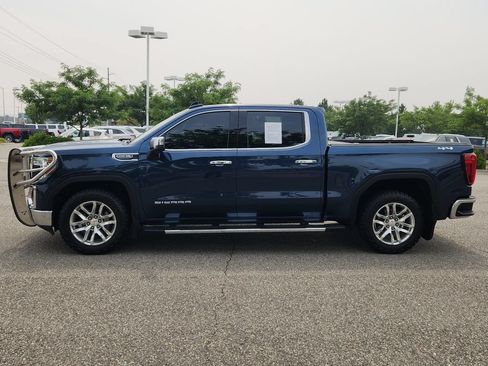 Used 2021 GMC Sierra 1500 SLT w/ SLT Premium Plus Package AWD/4WD image 40