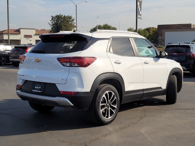 Used 2024 Chevrolet TrailBlazer LT FWD image 5