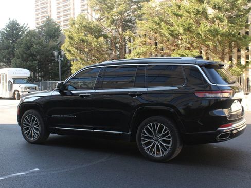 Used 2021 Jeep Grand Cherokee L Summit image 8