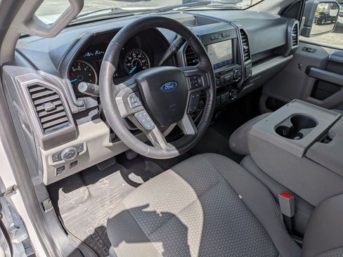 Used 2019 Ford F150 XLT w/ Equipment Group 302A Luxury image 16