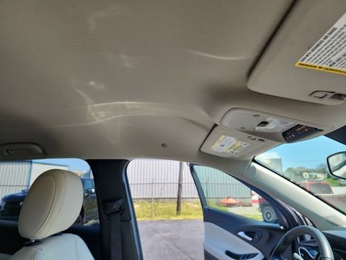 Used 2022 Buick Encore GX Select FWD image 17