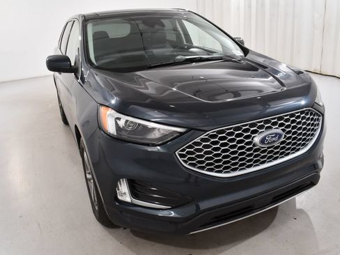 Used 2023 Ford Edge SEL w/ Convenience Package AWD/4WD image 4