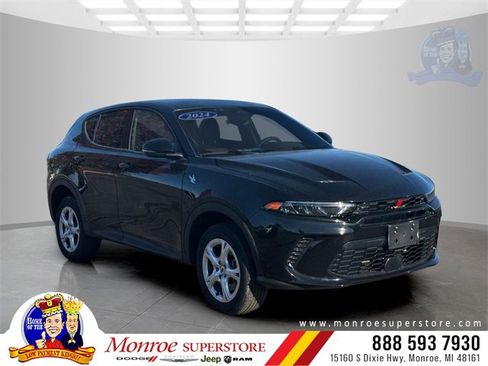 Certified 2024 Dodge Hornet GT Plus image 1