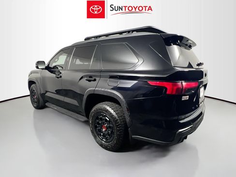 Used 2025 Toyota Sequoia TRD Pro AWD/4WD image 6