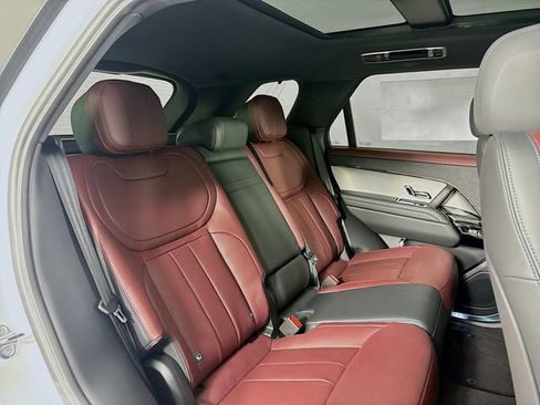 New 2026 Land Rover Range Rover Sport Dynamic SE AWD/4WD image 25
