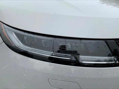 Used 2025 Land Rover Range Rover Sport Autobiography image 15