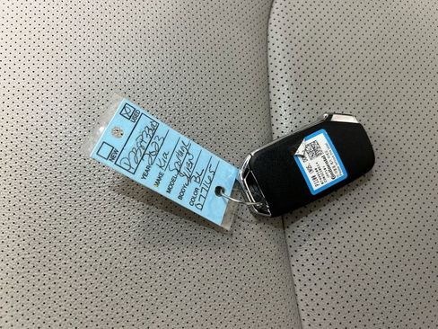 Certified 2023 Kia Sportage EX w/ EX Premium Package AWD/4WD image 12