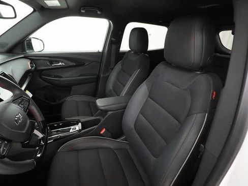 Used 2023 Chevrolet TrailBlazer RS w/ Convenience Package image 10