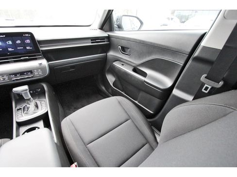 Used 2026 Hyundai Kona SEL Sport FWD image 12