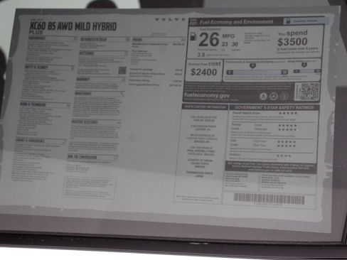 New 2026 Volvo XC60 B5 Plus w/ Climate Package PRO image 18