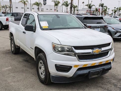Used 2016 Chevrolet Colorado W/T w/ WT Convenience Package RWD image 3