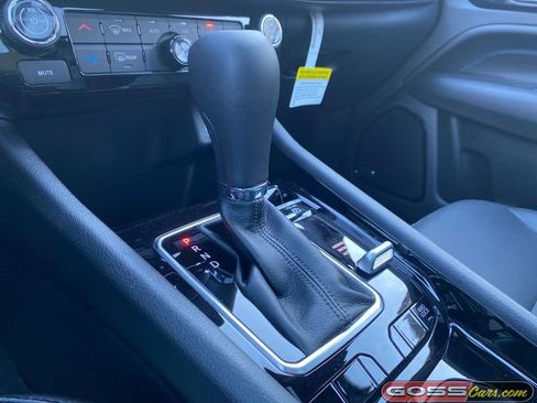 New 2026 Jeep Compass Limited w/ Sun, Sound & Navigation Group image 12