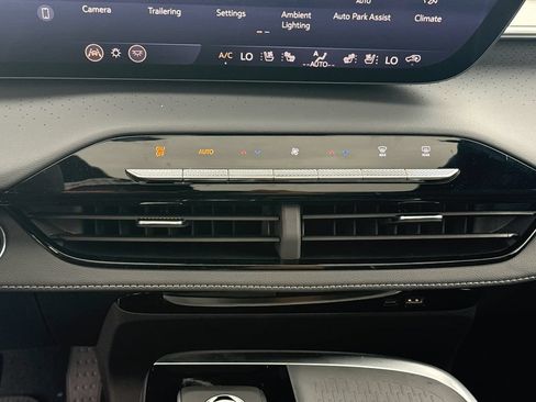 New 2027 Buick Enclave Avenir AWD/4WD image 23