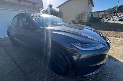 Used 2025 Tesla Model 3 Long Range RWD image 2