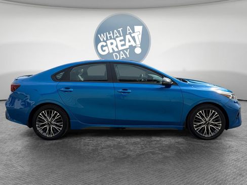 Certified 2023 Kia Forte GT-Line w/ GT-Line Premium Package FWD image 2