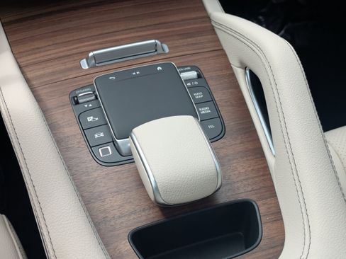 New 2026 Mercedes-Benz GLE 450 4MATIC image 24