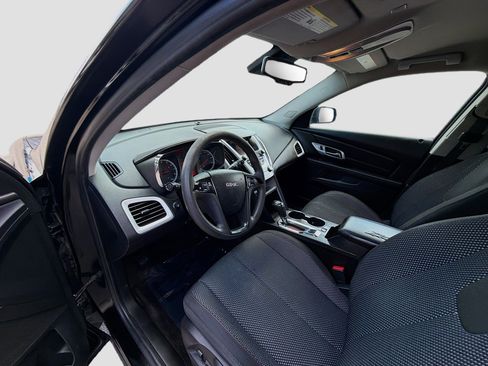 Used 2017 GMC Terrain SLE FWD image 7