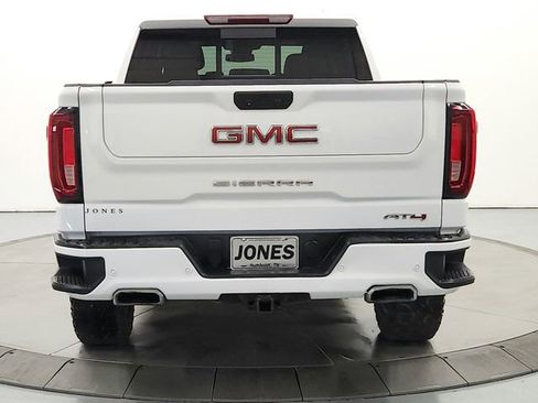 Used 2023 GMC Sierra 1500 AT4 w/ AT4 Preferred Package AWD/4WD image 6