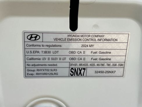 Used 2024 Hyundai Tucson Limited FWD image 31