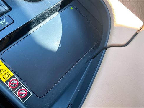 Used 2024 Lexus ES 300h w/ Premium Package image 36