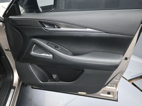 Used 2025 INFINITI QX60 Luxe FWD image 39