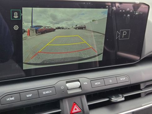 New 2025 Kia K4 LXS FWD image 10