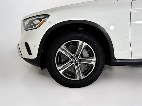 Used 2021 Mercedes-Benz GLC 300 image 27