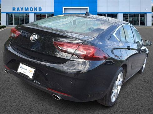Used 2019 Buick Regal Preferred w/ Sights and Sounds Package image 3