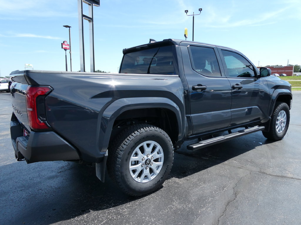 Used 2024 Toyota Tacoma SR AWD/4WD image 6